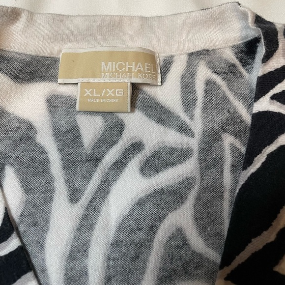Michael Kors size XL black and white cardigan - Picture 3 of 10
